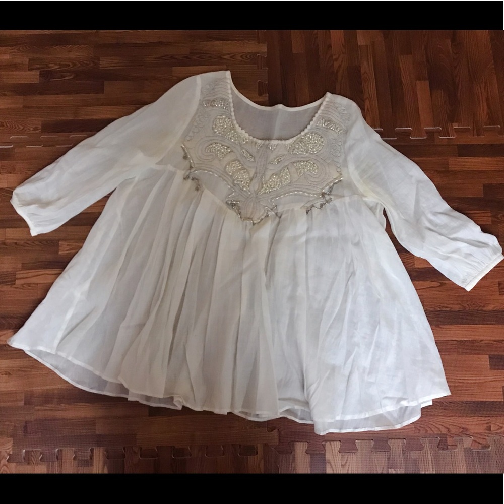 Cloth - Picture 2 of 3